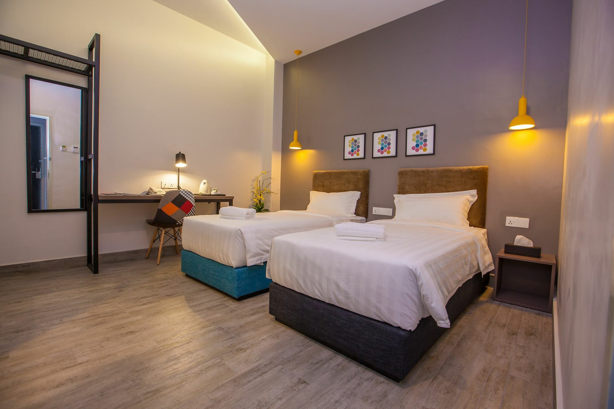 Bzz Hotel Skudai Eksteriør bilde
