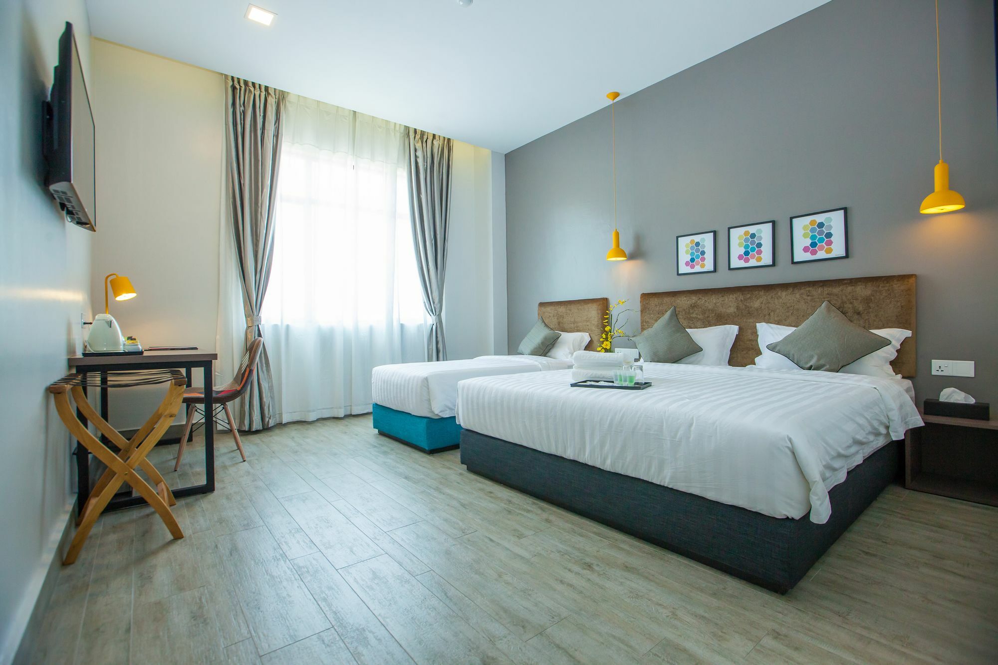 Bzz Hotel Skudai Eksteriør bilde