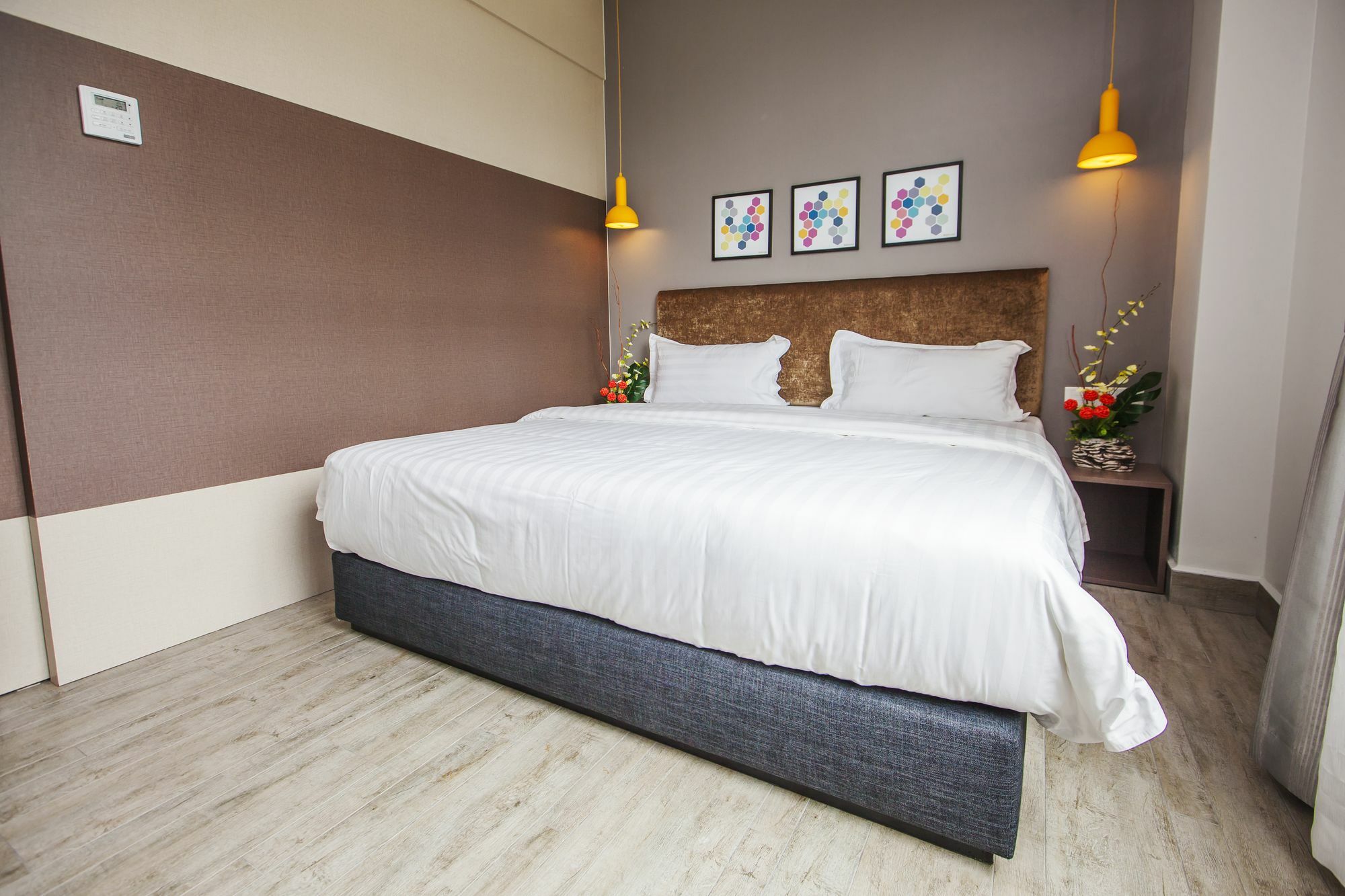 Bzz Hotel Skudai Eksteriør bilde