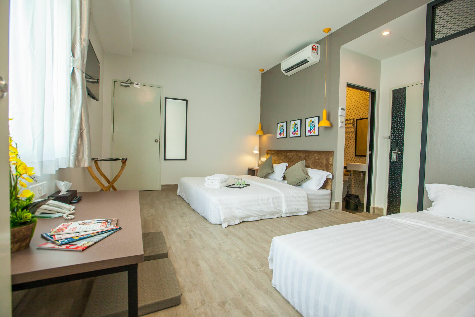 Bzz Hotel Skudai Eksteriør bilde